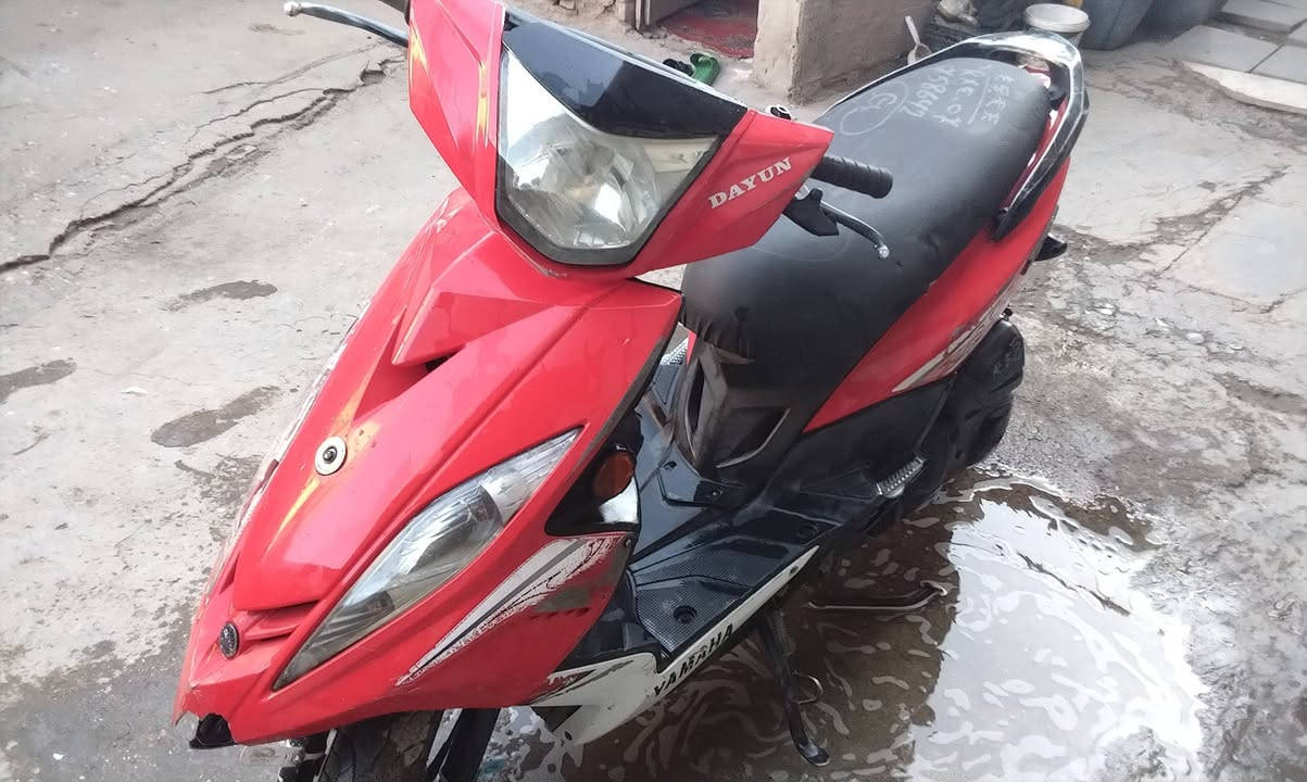 سلام عليكم جيتي ار دراجة كامل مكملة نكرة كهربائيّ كلة شغل الدراجة بلادية شلعة ومعدل الدراجة كلة عل بلاد مكاني بغداد الشعلة رايدهة اب 650 وبيهة مجال قليل شراي اتصل ***********
