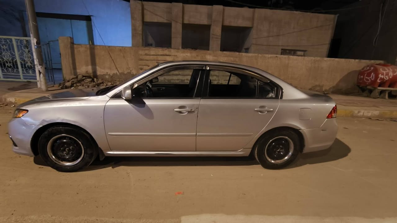 كيا اوبتيما ٢٠١٠ للبيع او امراوس سيارة جاهزة من كلشي حداديه مكينه كير فقط البدي بيه جراد السعر ٨٣ وبيها مجال للطيبين مكان السيارة الناصريه المركز 
***********
*********** بي واتساب
