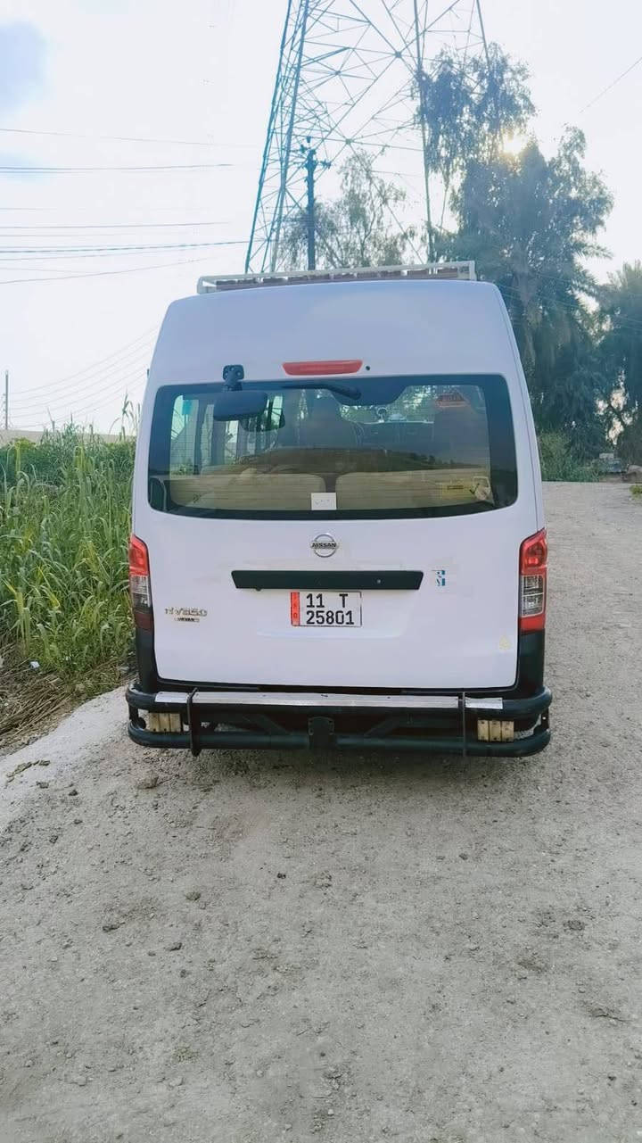 السلام عليكم نيسان البيع موديل 2014سياره بيه صبق صفحه الطويله كله كير مكينه اكسل خير من الله تخم تاير كهربايات كله شقاله تبريد محور السياره مصفره من كلشي وبسمي تحويل ثاني يوم السياره جاهزه ومانقصه برقي كبل لشارع. السعر 160وبيه مجال  للاستفسار /***********/***********
