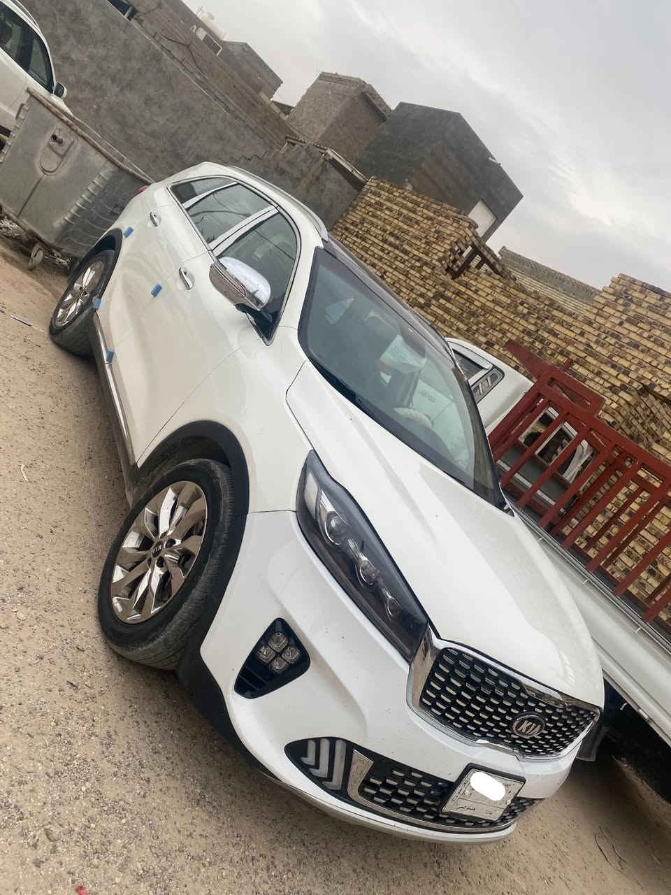 السلام عليكم 
للبيع او مراوس
سورنتو2016
خليجي فول مواصفات 1/1
محرك6سلندر
سياره جاهزه من كلشي 
رقم بغداد 
صبغ عام السعر 140بيهه مجال

مكاني كربلاء 
***********
