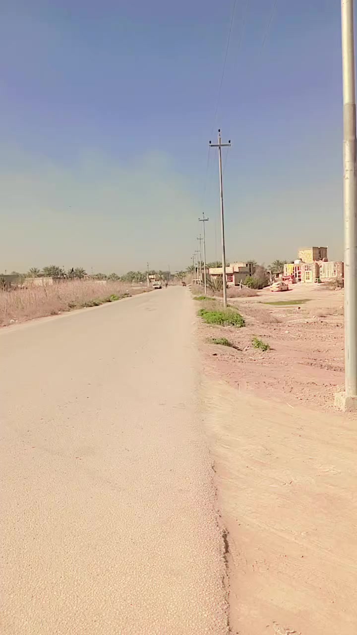 قطعة أرض مساحة 600متر في منطقة بني ساله على طريق العلويه شريفه بنت الحسن على الشارع العام 
***********
