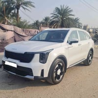 سورنتو ٢٠٢٤ • ٦ سلندر • ٧ راكب