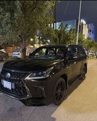 لكزس كورو بريم 2020 مكان الجادريه 07735777944