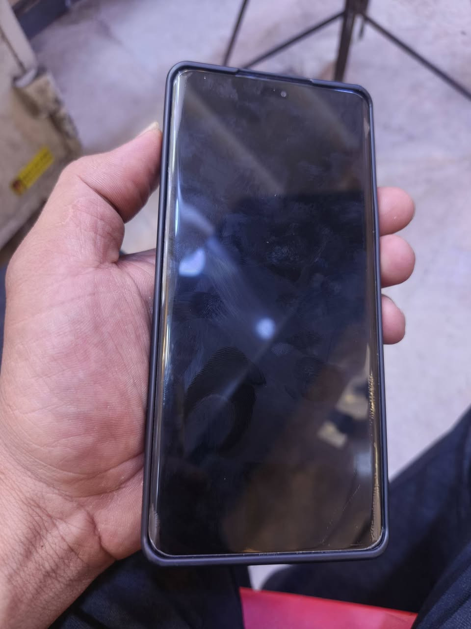 عشوائي 12
صار شهر ونص من اخذته ب430

رايده ب370 وبيه مجال بسيط كامل ملحقات بغداد مدينه الصدر / ***********
