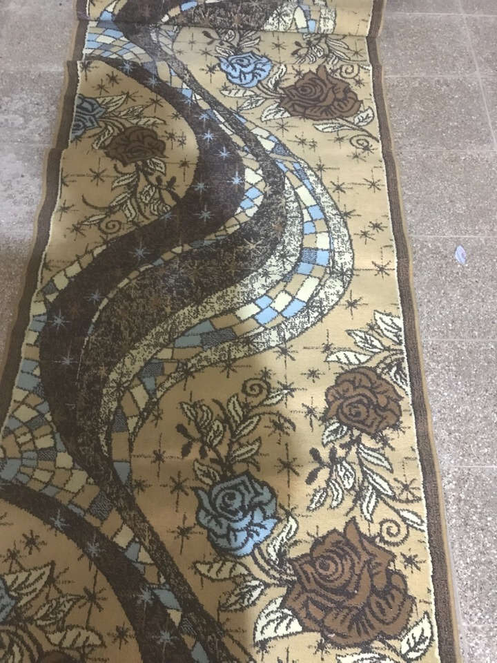 للبيع زوالي مع كاربد مع امداد كما في الصور سوق الشيوخ حي ألعرب واتساب ***********
