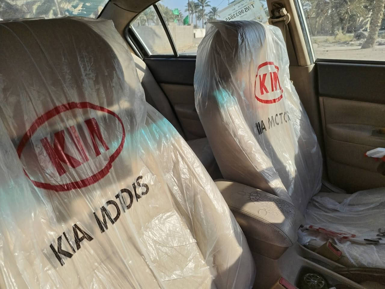 السلام عليكم. شيري A5 بابل اوتوماتيك ٢٠١٢.كير محرك حداديه مصبوغه عام. نواقصهه تبريد عاطل وسنويه نافذه ب٢٠٢٢. السعر ٢٨ وبيهه مجال للشراي عنواني بابل حي الأمير ***********مالكهه مستمسكاته عندي كاملات
