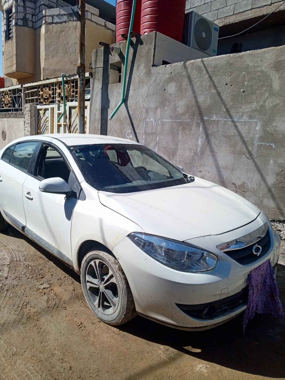 رينوفلورانس موديل 2015تحويل ثاني يوم بسم راعيها الاصلي كير مكينه مكفوله تبريد عوزه غاز الاتصال وواتساب ***********علما اني مكلف بالنشر
