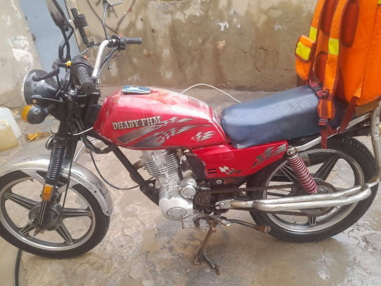 سلام عليكم ورحمة الله وبركاته دراجه البيع محرك بل جيس
ما مفتوح ستنوي شاده رقم وسنويه مديل 9تخم كهربيت جديد السعر 650 عنواني نجف حي الميلاد رقم، ***********
