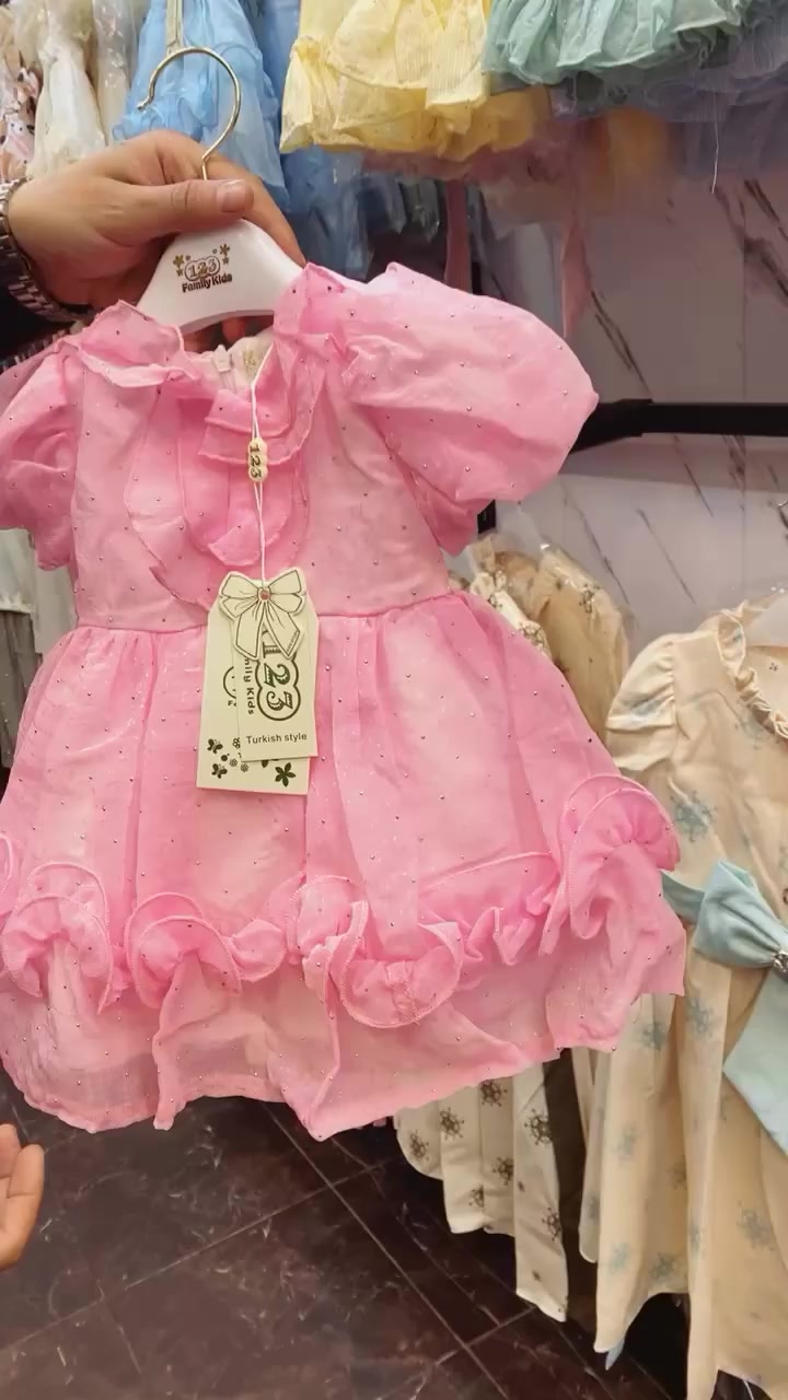 ازياء فراولة دائـماً تحـرص علـى اطـلالـه البنوتـات تـكون  بـأرقى سـتـايل 💜🦋 للـسيدات الصـغار 💜🥹
 العنوان شارع البلديه مقابل دكتور جعفر اهلا وسهلا بكم😍💜


**إذا كنت صاحب هذا الإعلان وتريد حذفه لأي سبب، رجاءا أرسل رسالة إلى الدعم الفني**