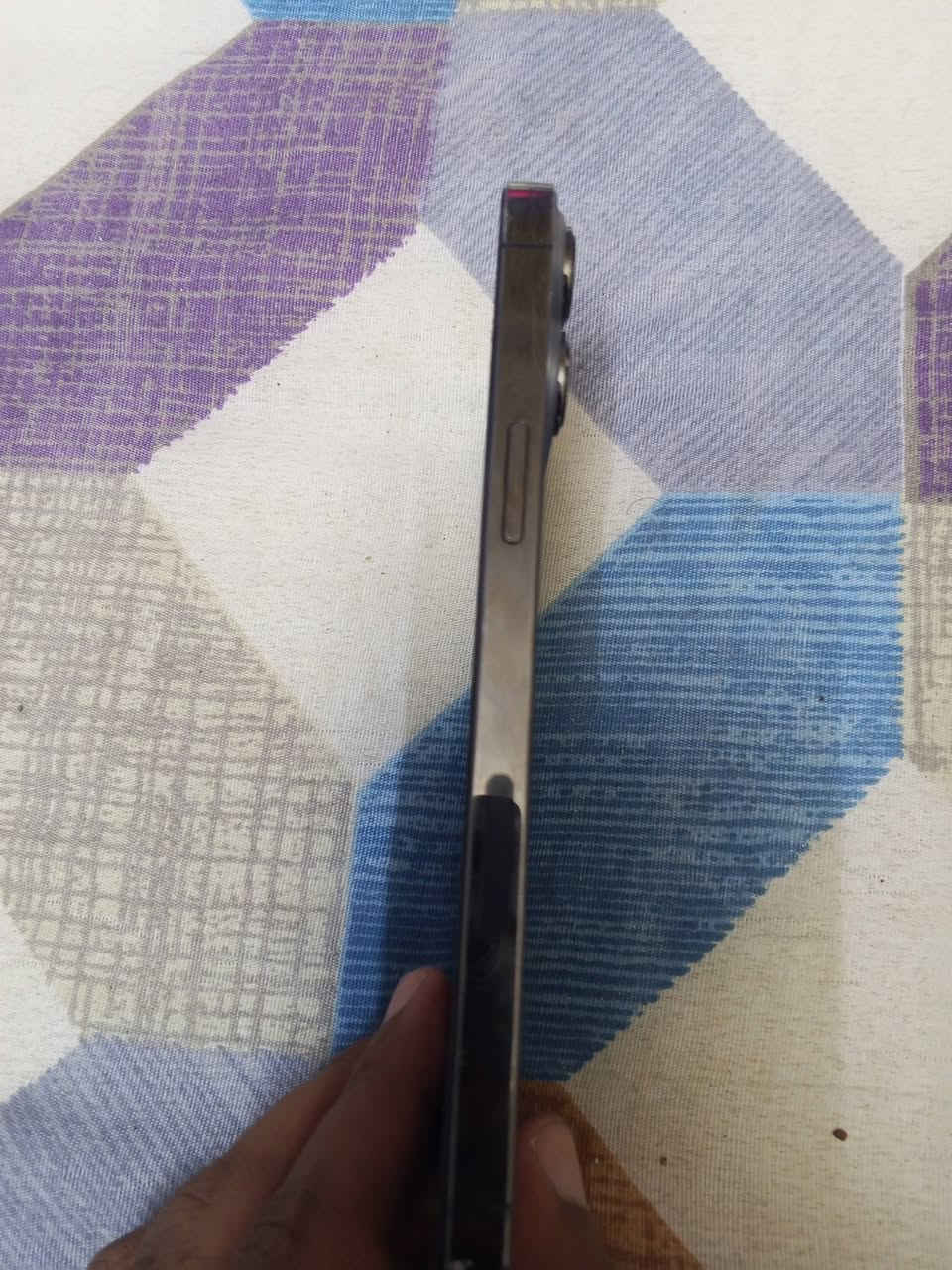 13 برو ماكس مبدل شاشة وبطارية ذاكرة 256 لون اسود كلشي بلجهاز شغال فيس ايدي كامراته وشريحة رايدة 425 الف مكاني بغداد الوشاش ***********
