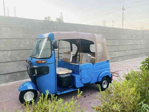 السلام عليكم تكتك للبيع مديل 2022 شهر 8  رقم وسنويه بسمي إنكليزي تكتك حلوه بيها طخه ب صفحه محرك نضيف خير من الله سعر 7350 وبيها مجال بسيط 
مكاني بغداد قريب الشعب 
رقم الهاتف ***********
