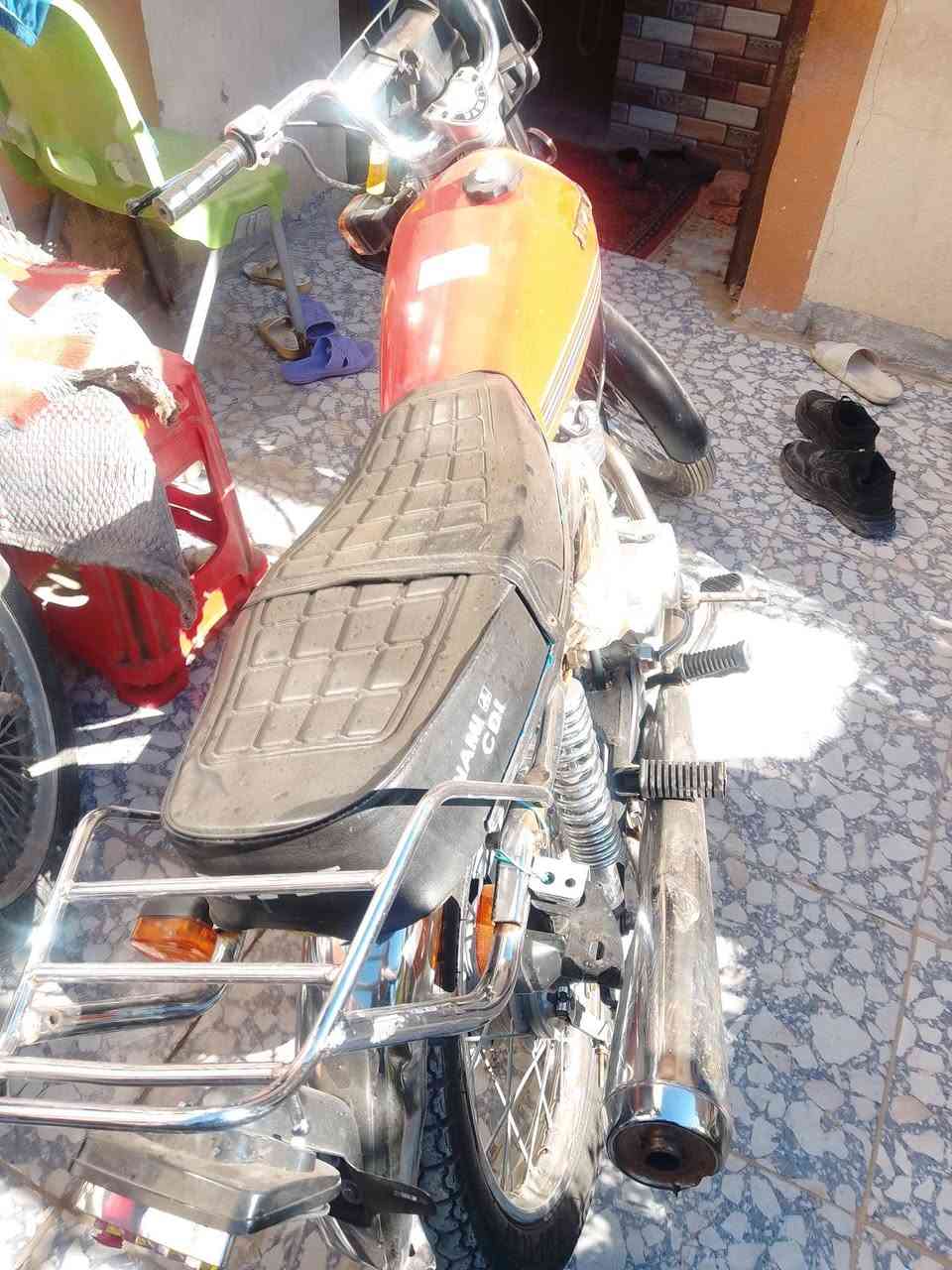 دراجتين للبيع كلمن وسعره مكان كربلاء الحسينيه هاذه رقمي اوراق اصولي ***********
