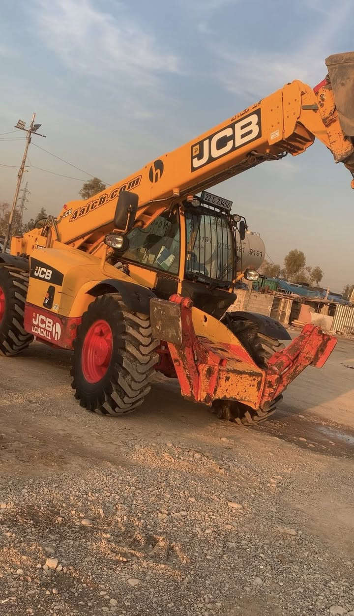 بۆفەرۆشتن مۆدیل 2008.  فوول عادی رەقەم وسەنەوی ٨٠٠٠ساتی ئیشیکەردەوە رەقەم ***********
