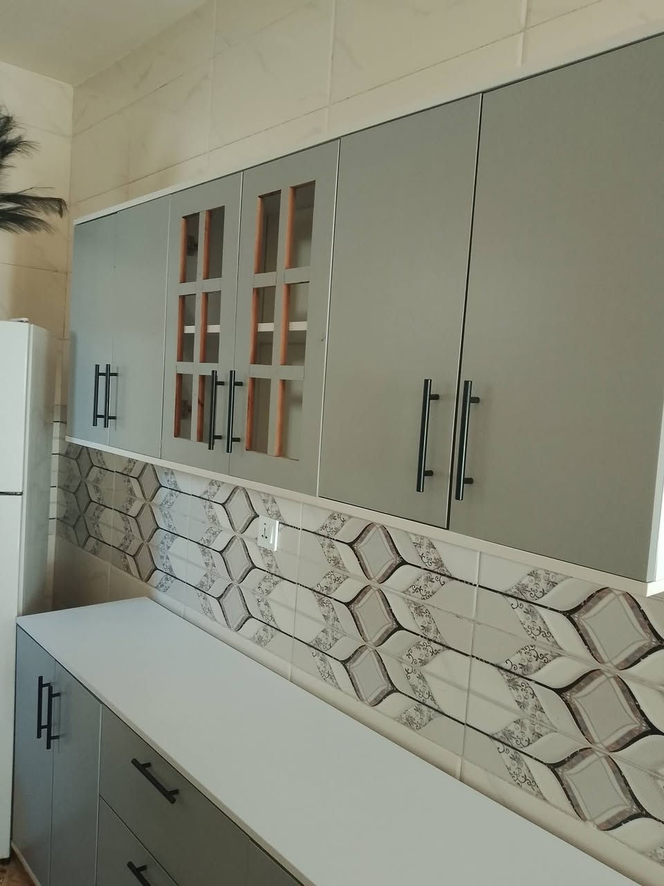 تخم ٨ مقعد مستخدم ٤ اشهر نضيف كلش شغل درجة اولى 
كاونتر مترين خشب اج دي اف 
ابيعهم سعر واحد ٧٥٠ مع مجال


**إذا كنت صاحب هذا الإعلان وتريد حذفه لأي سبب، رجاءا أرسل رسالة إلى الدعم الفني**