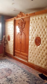 غرفه نوم • للبيع • بيها مجال