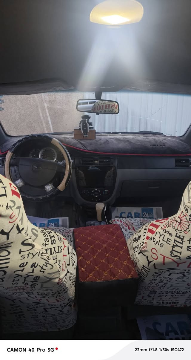 اوبترا  ٢٠١٢  رقم أربيل سنوية ماساقطه سياره جاهزه من كلشي كير محرك كهربائيات بيه ضربة بالدوسه مال باب فقط السعر  ٨٨ وبيها مجال بسيط ***********
***********
