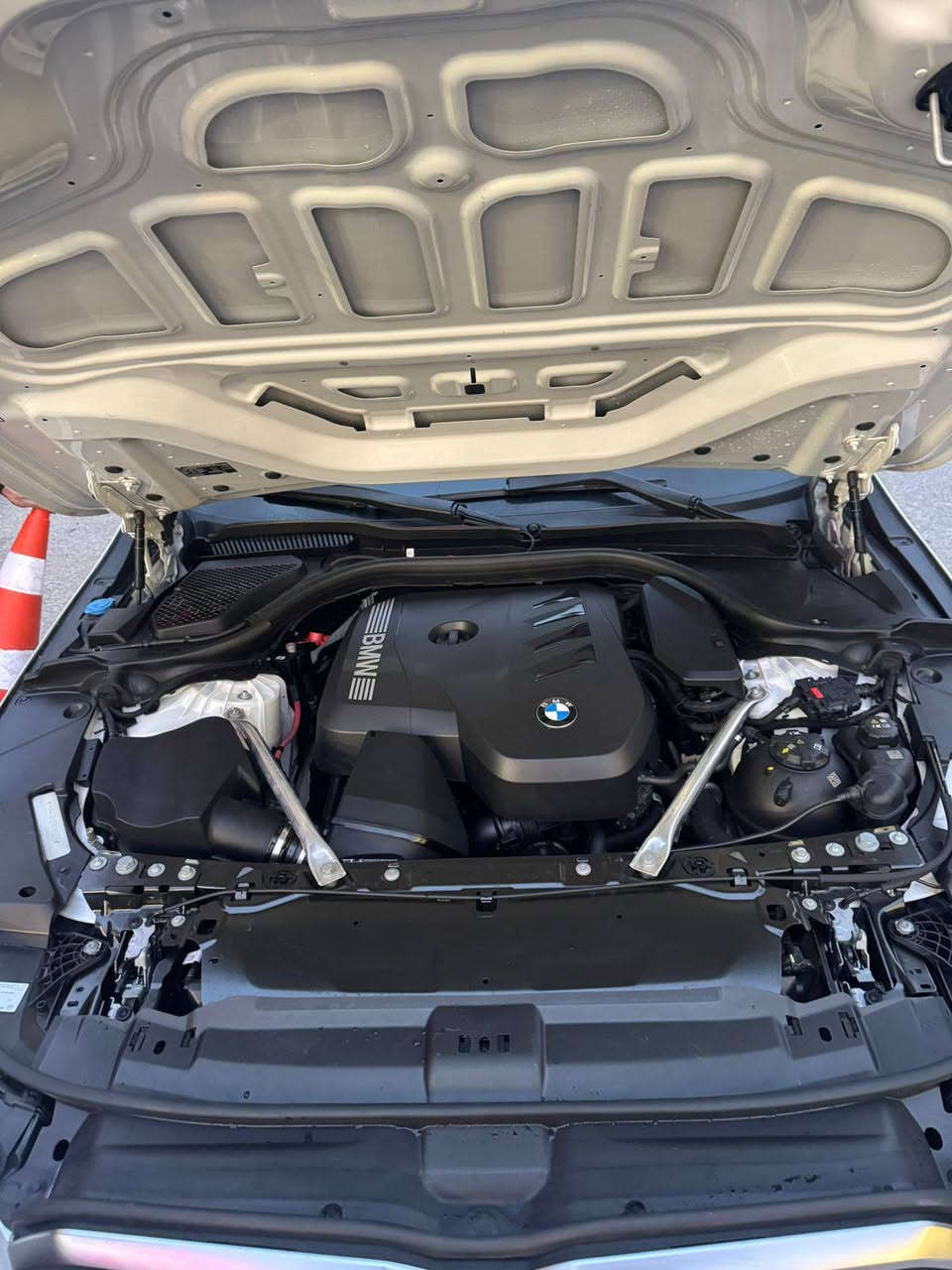 کوردی ـ عربـــــي 🦁 

BMW 530i S-DRIVE 2024
Engine:V4 2.0L 🔥
ژمارە کاتی 
37 هزار مایل روشتووە 
کلین تایتل// بێ بویاغ 
دەعامی بۆ دەعامی بە شەرت 
وارد ئەمریکی 🇺🇸 
Luxury Line - S-DRIVE 
5 کامیرە ,  داتاشو , حەساس , رادار
 , سلایت 
نرخی 430 وەرقە و مجال 
شوێن هەولێر 
0751-2004-377
0772-818-6453
~~~~~~~~~~
~~~~~~~~~~
جوا سوق 😱
BMW 530i S-DRIVE 2024
Engine:V4 2.0L 🔥
رقم کاتي 
ماشي 37 الف
کلین تایتل// بدون صبغ 
دعامی ب دعامی شرط
وارد امریکي 🇺🇸 
luxury Line  S-DRIVE 
5کامیرات , داتاشو , رادار , حساس, سلایت 
سعر 430 ورقە بي مجال 
مکان سیارة اربیل أربيل, العراق


**إذا كنت صاحب هذا الإعلان وتريد حذفه لأي سبب، رجاءا أرسل رسالة إلى الدعم الفني**