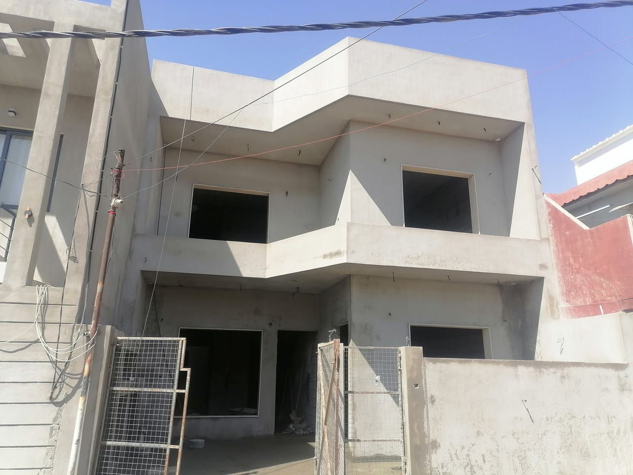 السلام عليكم
كادر لبخ سمنت متفرغ حاليا شغل درجه اول
***********
