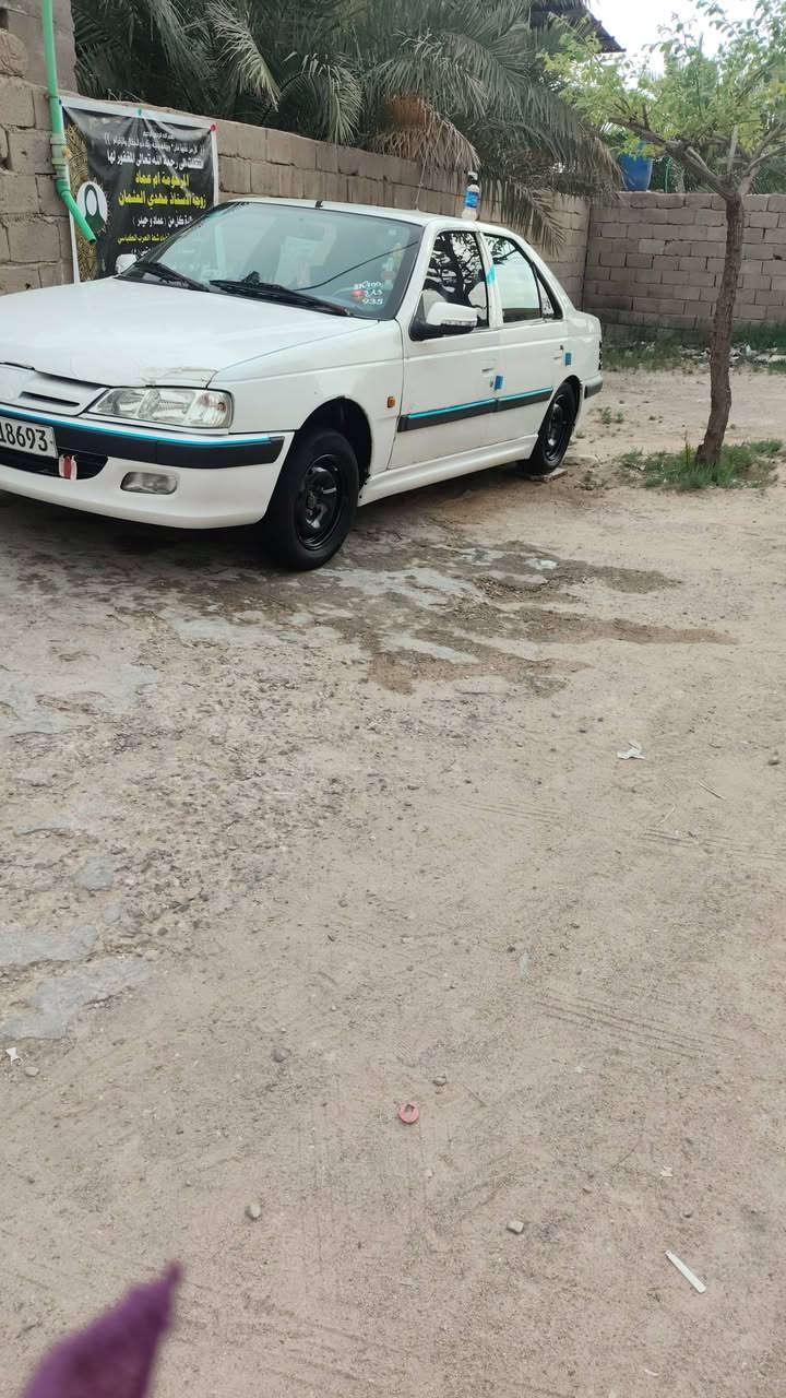 بيجو بارص للبيع موديل 14 سنويه 29مكينه وكير تبريد كهربائية شغاله رقم جديد صاعده هزه تحويل ثاني يوم شاشه بيه لايت علي وناصي سيارة كبل لشارع ***********
