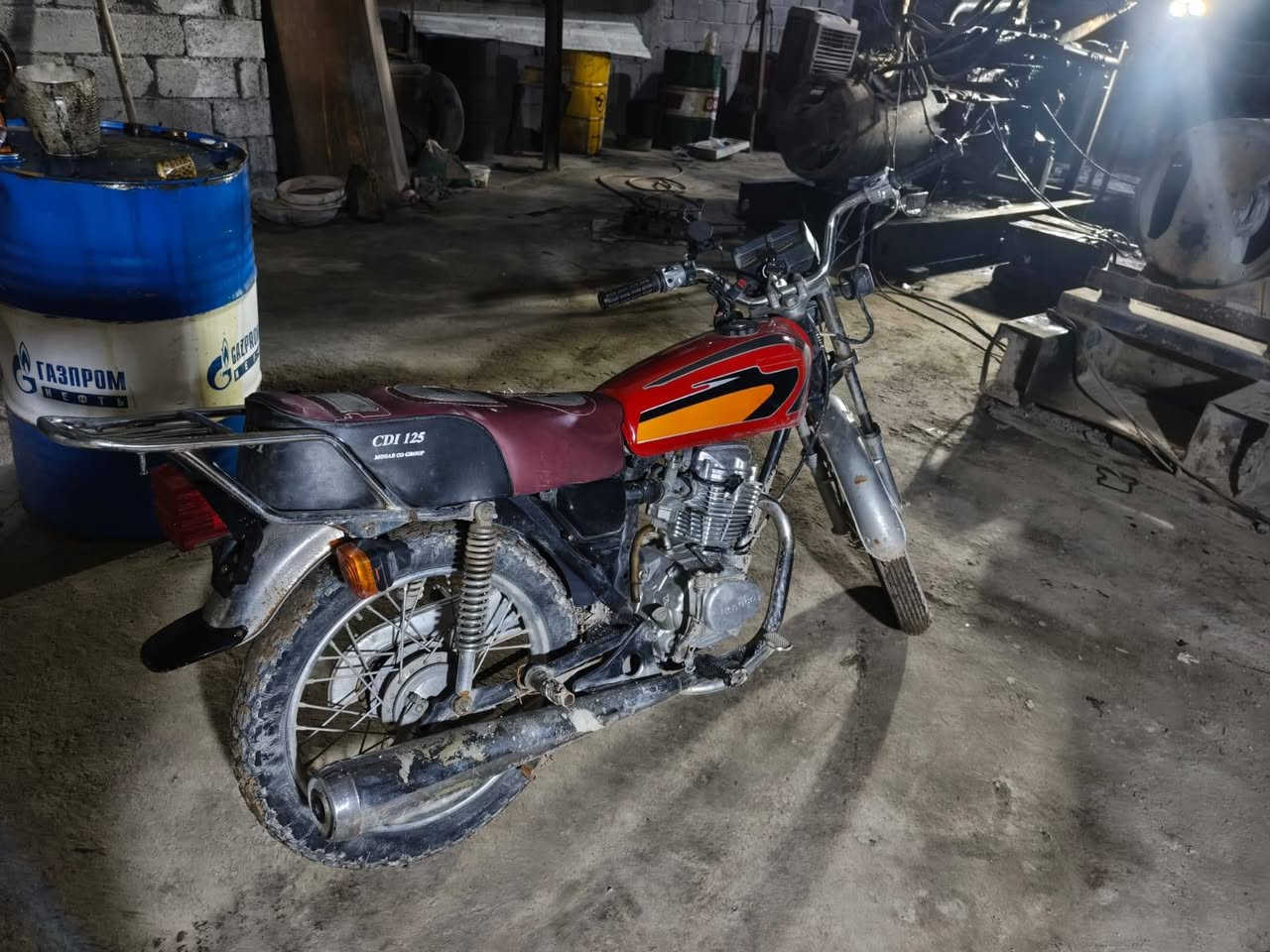 سلام عليكم دراجه 4 كير للبيع اوراق اصولي مديل 2019 دراجه خير من الله كلشي ما عايزه رايده ب 325 الف وبيه مجال اخيك اذا مو شراي لا تعبني عنواني كربلاء طويريج ***********
