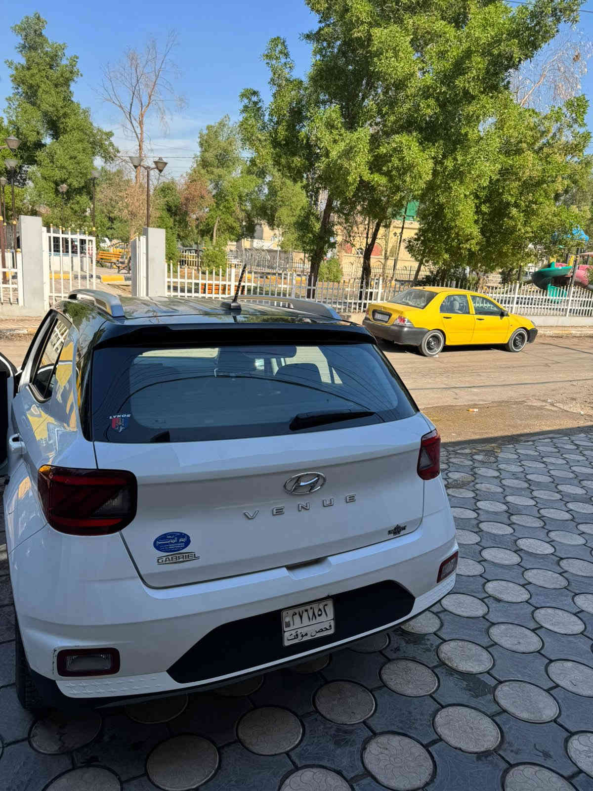 السلام عليكم فينو للبيع 
موديل 2023

الون ابيض 

السيارة فول مواصفات بس مو فتحه 

صور الحادث بل منشور ورقم الشاصي 

السيارة مابيه صبغ فقط تكحيل صبغ أشويه بل دعاميه 

مكاني الامين الثانيه 

السعر 115 وبيه مجال 

اني مكلف بالنشر الاتصال على الرقم 

***********
