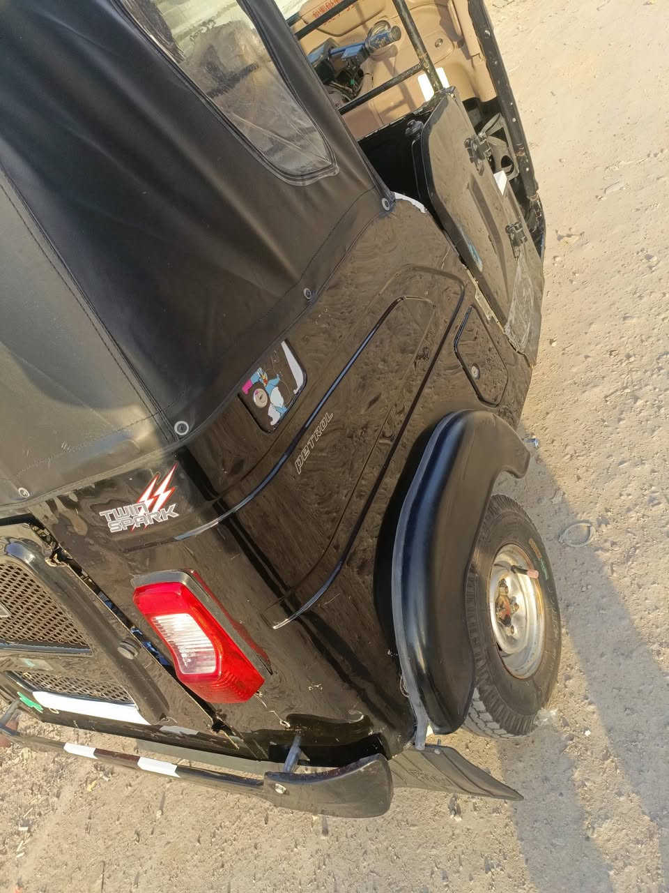 تكتك للبيع موديل 2022شهر 11رقم وسنويه بغداد تحويل ثاني يوم مكفوله كفاله عامه من عده  طخه بسيطه بالغد ومعمره السعر خابر و بالخدمه مكاني الشعب شارع ديوان ***********
