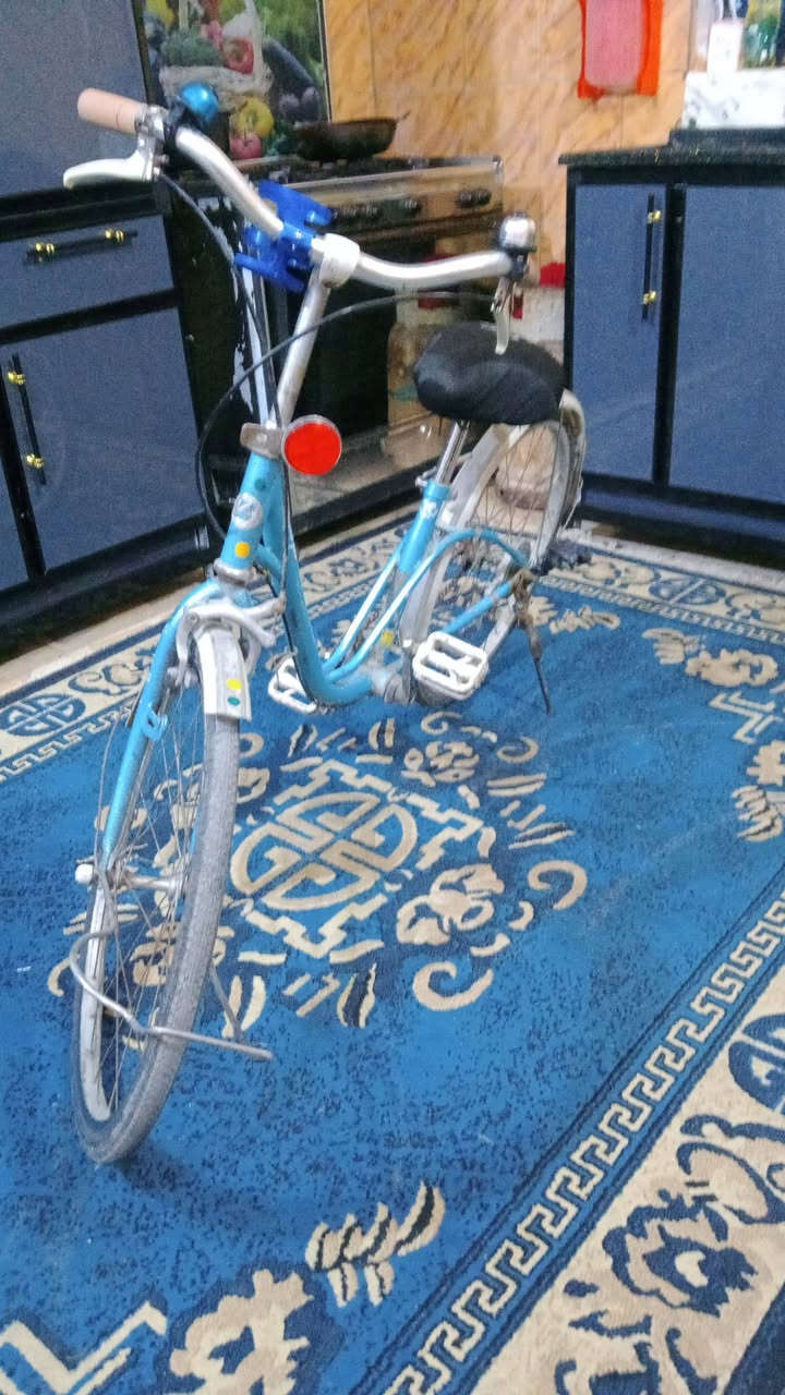 بايسكل ياباني بناتي تكسي حجم24 للبيع السعر 65وبي مجال للاستفسار اتصل على هاذة الرقم***********
