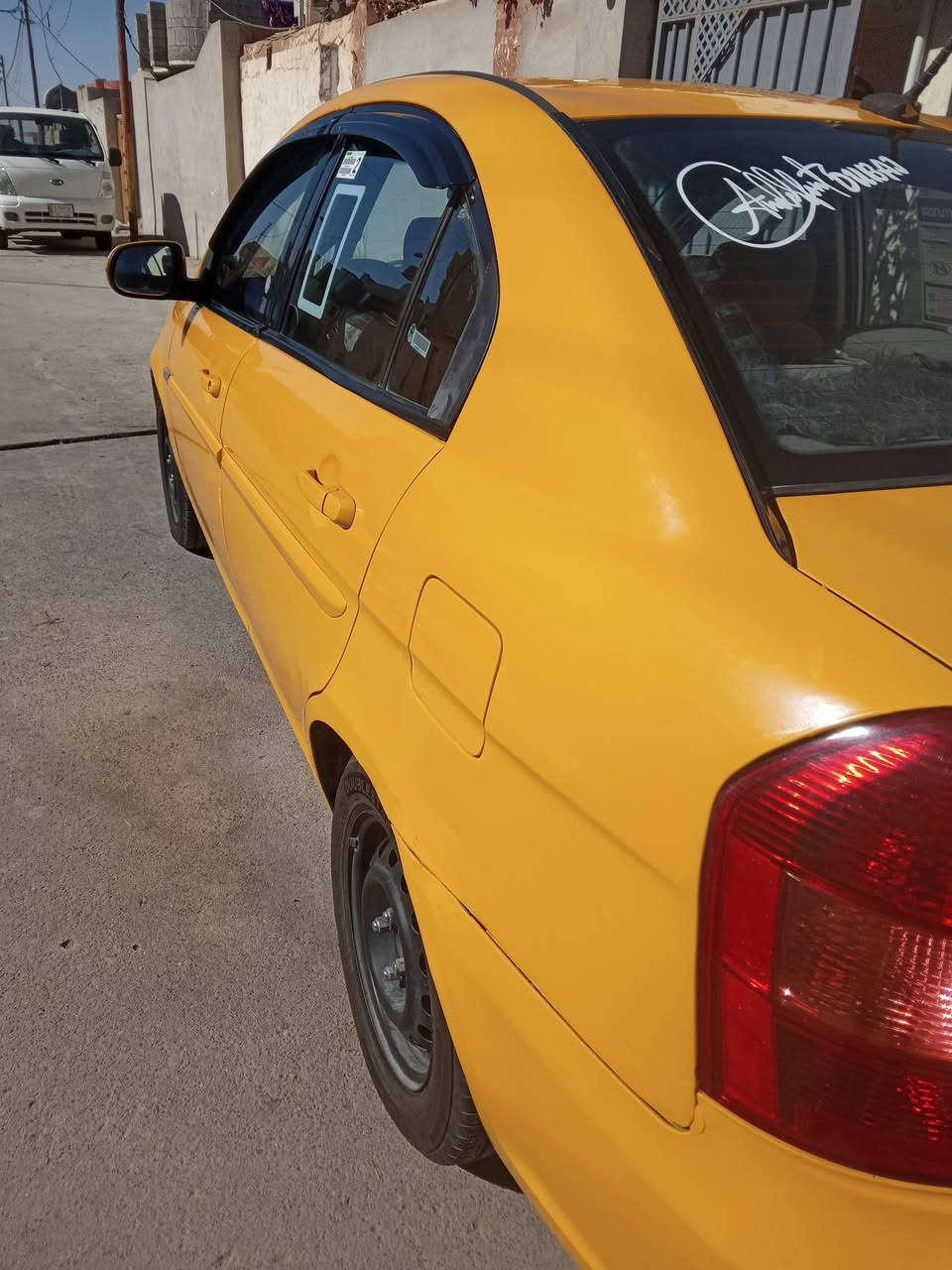 اكسن 2009 سيارة جهزه كير محرك شرط رقم بغداد الألماني باسمي سنويه (2030 )  *********** غير متواجد على فيس. ***********
