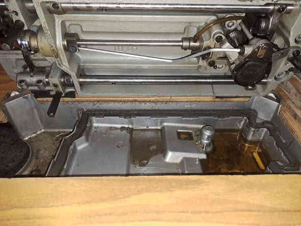 سلام عليكم ورحمة الله مكينه للبيع كلشي مابيها مكاني بابل مدحتيه لحمزه لغربي $300وبيها مجال ***********
