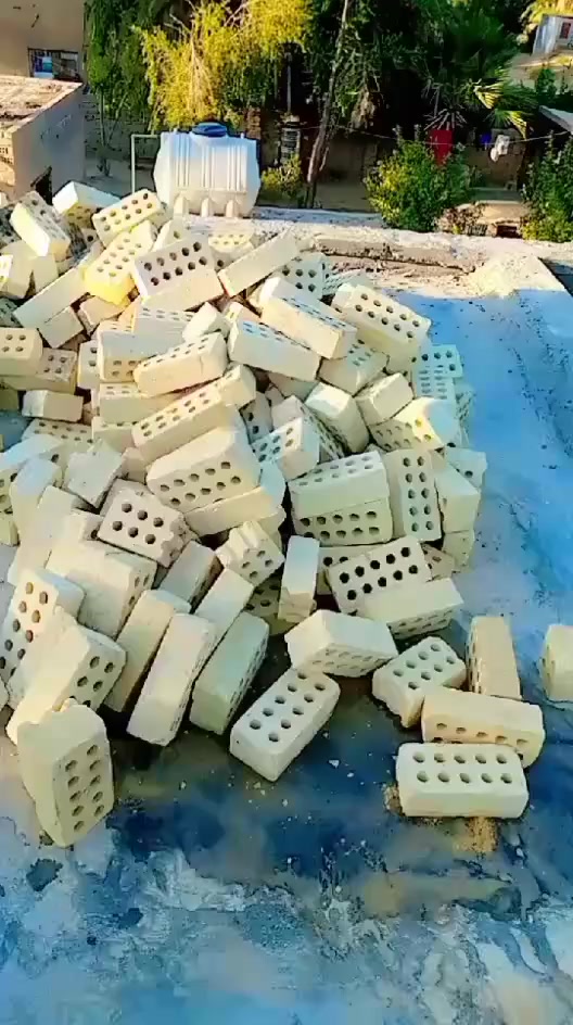 السلام عليكم
ونج بانزين (نحاله)
 مستعدون للتصعيد وتنزيل كافه مواد البناء في كل محافظات طابوك رمل سمنت شتايكر فرمستان فرشي تراب جص مرمر كاشي بورسلين بلاك زميج سيراميك من طابق اول اله طابق العاشر بسعار مناسبه مبايل ***********بي واتساب ***********والله يرزق الجميع اخوكم ابو كاظم
