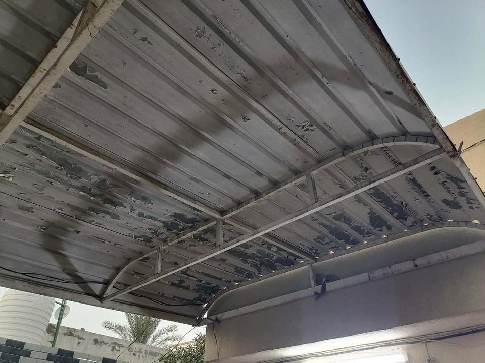 قمريه للبيع مستخدمه 
طول 7 
عرض 4 
السعر 200 
للاستفسار ***********
