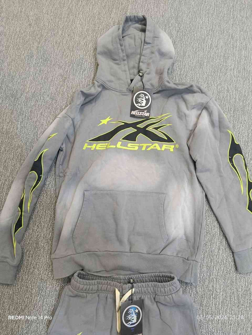Hellstar
تراك هيل ستار جديد ما ملبوسة 
قياس m-L
توفير توصيل للكل محافظات


**إذا كنت صاحب هذا الإعلان وتريد حذفه لأي سبب، رجاءا أرسل رسالة إلى الدعم الفني**