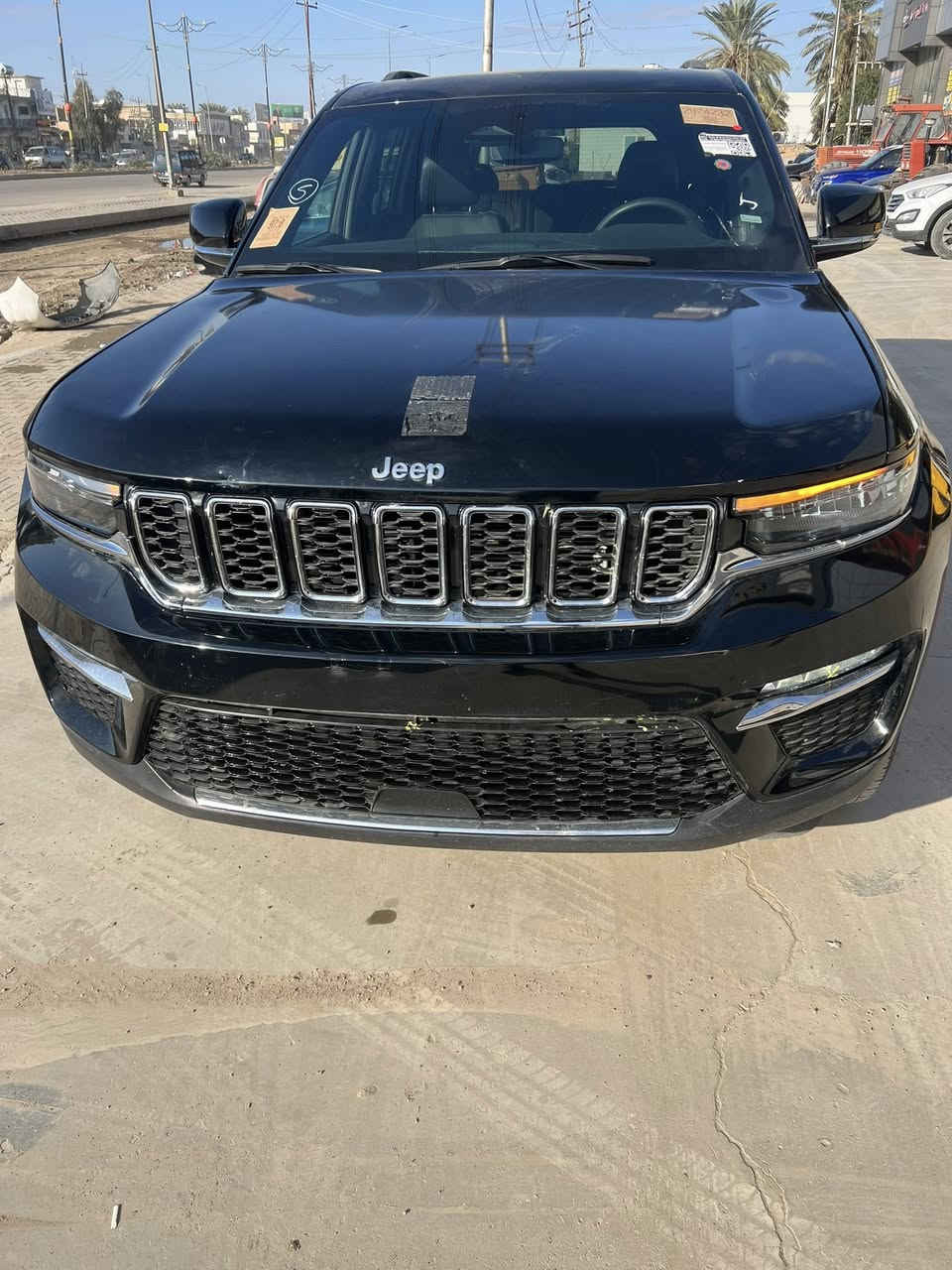 وارد امريكي فول بدون ايرباك ضررها فقط شباك ومازدا تعتبر كلين
‏ Grand Cherokee limited 4Xe 2024 2.0L

  فول مواصفات ماشيه 33 الف ميل 

 رقم فحص

معفيه من الكمرك وكلشي 

🟫 حجم المحرك ٢٠٠٠ تيربو جارج ٣٧٥ حصان مع محرك الكهرباء اسرع من الهيمي

نظام الشحن : الشحنة الوحدة تمشيك ٤٥ كيلو بدون بانزين نهائيا يعني بالداخل متحتاج بانزين بس اشحن كهرباء  

  محرك تيربو + هايبرد + بلك ان🔌

 جميع الايرباكات  سليمه   كامله

صور امريكا موجوده  بالمنشور 

🔴 2 ثنين شاشات

🔴 حساسات خلفية

🔴 ‏‎حساسات جانبيه بالمري

🔴 خمسة راكب 

🔴 رادار 360 درجة 

🔴  تحديد مسار   

🔴  تبريد قطعتين 

🔴خمس انضمة قيادة 

🔴 بانوراما 

🔴 دفع رباعي. 

🔴 كير ماوس مع وضعيات القياده المختلفه للجبال والطرق الوعره والرمال والطين

🔴 شفتات ستيرن 

🔴 هاند بريك بصمه 

🔴 ️مقود جلد + تدفئة 

🔴 شفتات ستيرن

مواصفات 

1️⃣ لايتات لد 

2️⃣ هيترات في الكشن 

3️⃣ شاشات دجتل شاشه كبيرة مع نفكيشن GPS بدون نت 

4️⃣ كراسي خزن ميموري  

5️⃣ سستم صوت ALPINEو دمام خلفي بلادي 

6️⃣ تشغيل عن بعد

7️⃣ نظام محاكاة العجلة الذكي 

8️⃣ نظام ملاحة 

9️⃣ نظام قيادة ذاتية بريك امامي خلفي اوتو (توقف ذاتي عند السهو)     

🔟 السعر 318 و بيها مجال

للاستفسار : ***********
