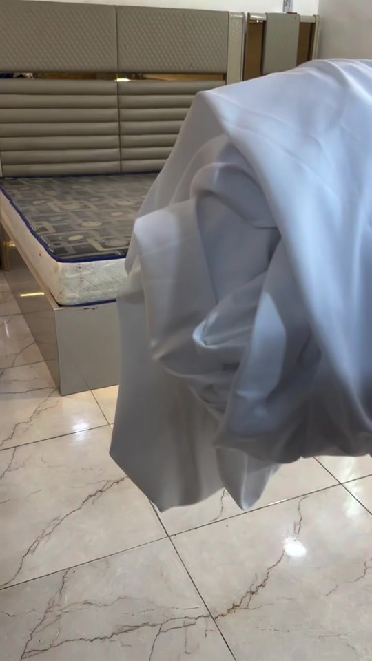 لمسات روز 🌸 نوفر لكم أجمل المفروشات بأجود أنواع الأقمشة وأفضل الأسعار. خدمة توصيل متوفرة إلى جميع المحافظات. ✨🛍️##اكسبلور #خياطة #لمسات_روز #العراق #بغداد 


**إذا كنت صاحب هذا الإعلان وتريد حذفه لأي سبب، رجاءا أرسل رسالة إلى الدعم الفني**