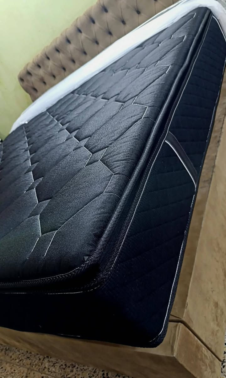 دوشك نفرين بعده بالنايلوووون طبي ضغط عالي طبقتين طبقه طبيه مغصوله لاكتس دنلوب اصلي باب اول مع ضمان 10 سنوات مفيد لالم الظهر والعمود الفقري قماشه وتر بروف اخذته ب250 للبيع بسعر مناسب الشراي يراسلني خاااااص
اكو توصيل بكروة بغداد بس
بعده بالنايلون ممفتوح ولا مستخدم جديدد


**إذا كنت صاحب هذا الإعلان وتريد حذفه لأي سبب، رجاءا أرسل رسالة إلى الدعم الفني**