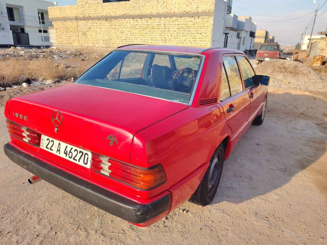 سلام عليكم للبيع مستعجل مارسدس موديل ٩١ طيارين حجم 190 سياره جديده كارتون كفاله من ضربه وتبديل مكينه وكير ونجي ناعم ٦ سلندر تبريد شغال كهربائيات كلها شغاله تخم تاير رقم دولي أربيل تريد تحويل او وكاله غرامه مصفره دواخل جدد كشنات جدد  السعر ٣٦ وبيهه مجال  سعرهه بلاش قواعد دبلات بلاد بس حداديه أماميه تعبانه *********** العنوان الديوانيه
