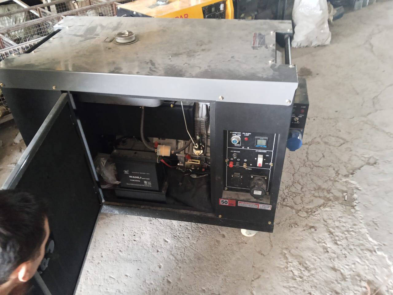 مولد البيع 30امبير مستعمله شهر واحد


**إذا كنت صاحب هذا الإعلان وتريد حذفه لأي سبب، رجاءا أرسل رسالة إلى الدعم الفني**