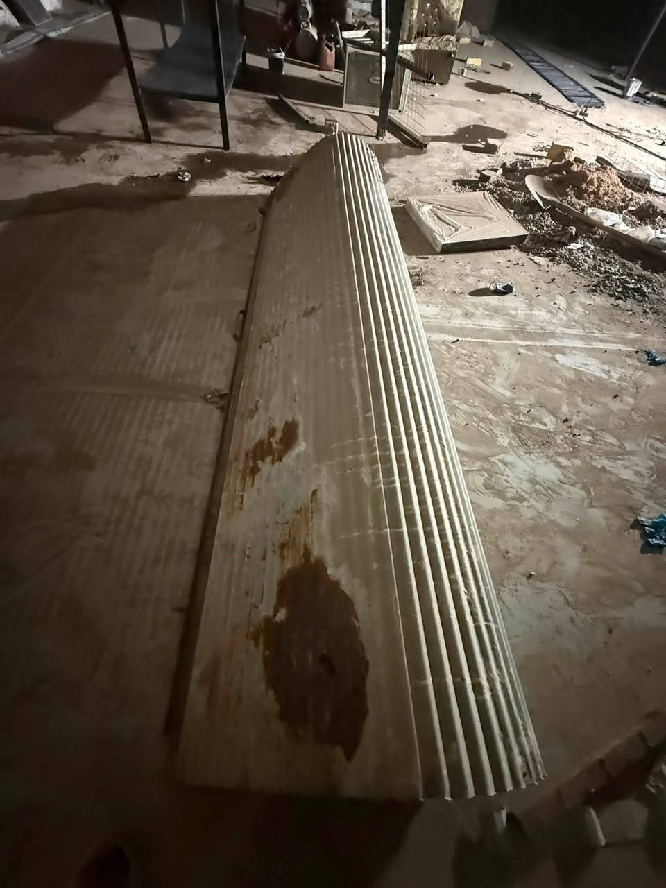 كبنكات 
الطول cm 275 ثنينهن 
العرض الكبير cm295 
الصغير 200cm
سعر الواحد ٦٠ الف 
ثنينهن ب٨٠ الف 
مكان حلة حي المهندسين 
***********
