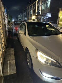 كيا كادنزا 2011 موصفات فول Vip رقمه بغداد بسمي مشروع وطني يعني وين متر...