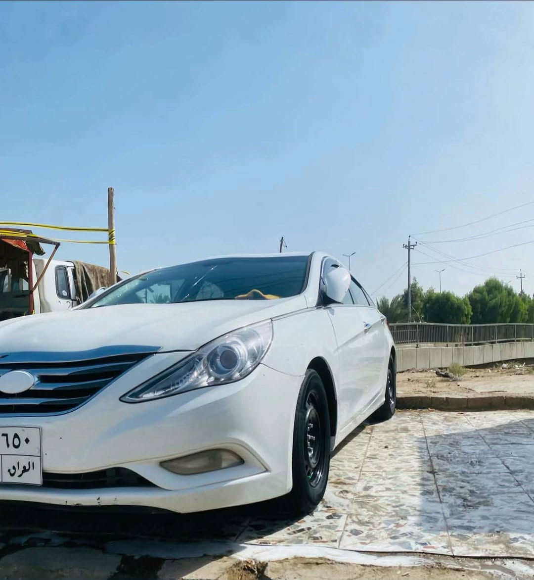 سلام عليكم سوناته موديل 12 سياره كير مكينه حداديه تخم تاير تتدفئه تبريد مكينه 2400 سياره خير من الله بيهه قطعه وحده البنيد مبدل الباقي كفاله دوشمه    ويل حراري سياره احله من صوره   رقم اربيل مكان حله ابو غرق السعر خاص ***********
