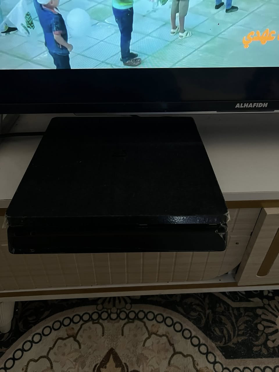 السلام عليكم بلي فور سلم مهكر
كامل ملحقات ذاكره 500
السعر 270
مكاني بغداد 

***********
