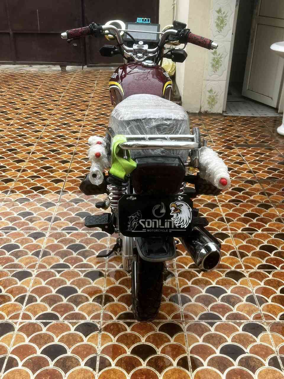 ماطو للبيع تايكو 5كير جديد يعني مصار اهواي من اشرريته اريده ٧٠٠منفيس اوكامل الماطور ع ايدي الشراي كل الهلا بي اما مو الشراي لايجي ويتعبني رقم الهاتف ***********
