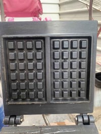 اغراض مطعم نظيفه جداا للبيع  للتواصل   07718191597