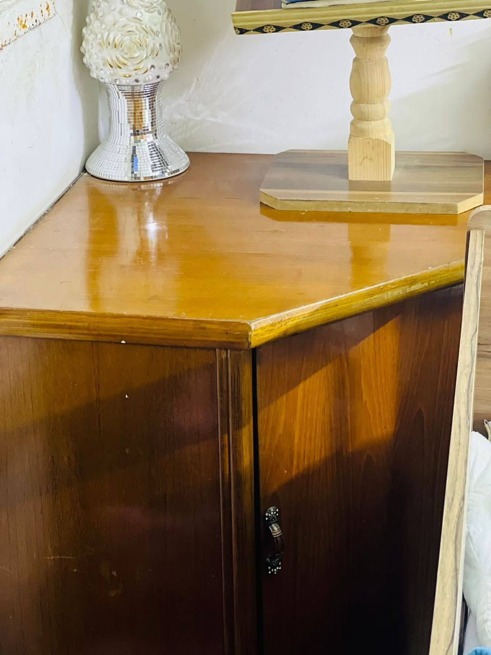 غرف نوم حطاطه للبيع 750وبيه مجال تعال وتدلل
للاستفسار الاتصال 
***********واتساب
***********
