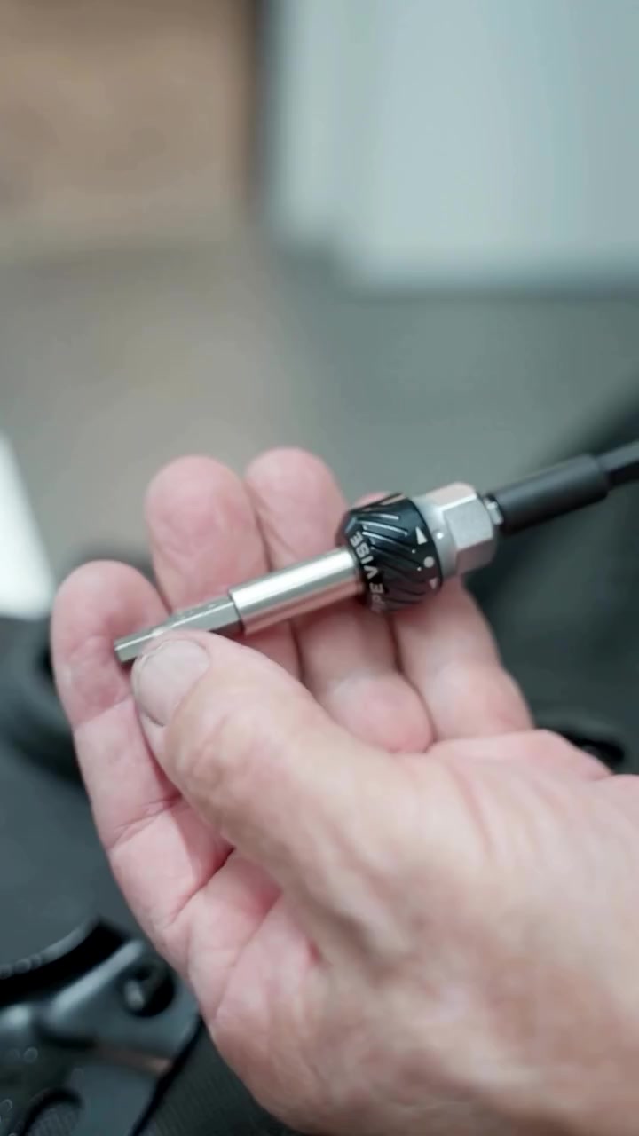 Do more carry less with the Pipe Vise Plier Driver platform. 

The Pipe Vise RBE70 and Plier Driver are a match made in heaven. Designed to decrease fatigue and increase efficiency, the RBE70 ratcheting bit extension instantly adds ratcheting capability to your Pipe Vise Plier Driver. 

This combo is ideal for:
✅ AC unit service panels
✅ Hose clamps, Ferncos, No-hubs, & more
✅ Miscell nuts & bolts

#handtools #hvactools #bluecollar #edc #garage


**إذا كنت صاحب هذا الإعلان وتريد حذفه لأي سبب، رجاءا أرسل رسالة إلى الدعم الفني**