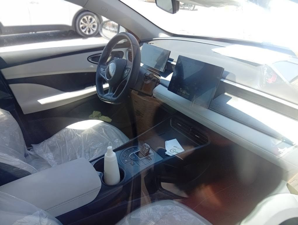 السلام عليكم بي واي دي ٢٥ كفاله من شخط ماشيه ٥٠٠٠ يعني شبه زيرو رقم بصره تحويل مباشر رقم هاتف *********** البصرة, العراق
