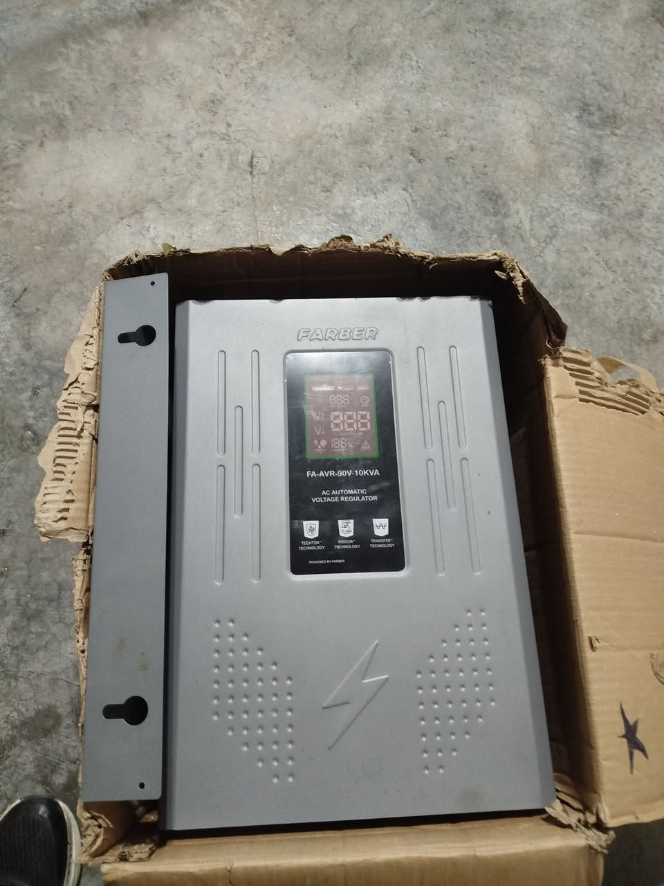 ڤۆڵتاج لۆک لۆک بەکار نەهاتوو  10KAV
بۆنرخ پەیوەندی بکە

چیت هەیە سپلت ڤۆڵتاج لێت دەکڕم 

***********
