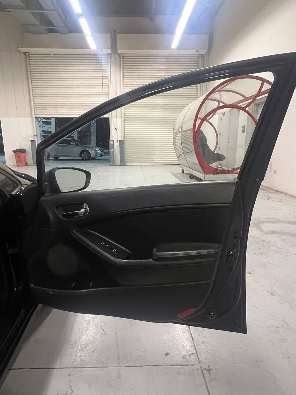 سلام عليكم كيا فورتي 2016 لون اسود وارد امريكي مكينه دوش الفين السياره باسمي السنويه 2030
سياره مكفوله كير مكينه حداده لايتات زنون 
ضربتها بامريكا 
الدعاميه الوره 
بل عراق فقط البنيد
السعر 105 وبيها مجال للشراي 
مكان السياره البصره الفنجانيه 
للاتصال واتساب او هاتف متوفرات 
خوان انا مكلف بل نشرر صاحب السياره رقمه موجود اتصلو علي
***********
