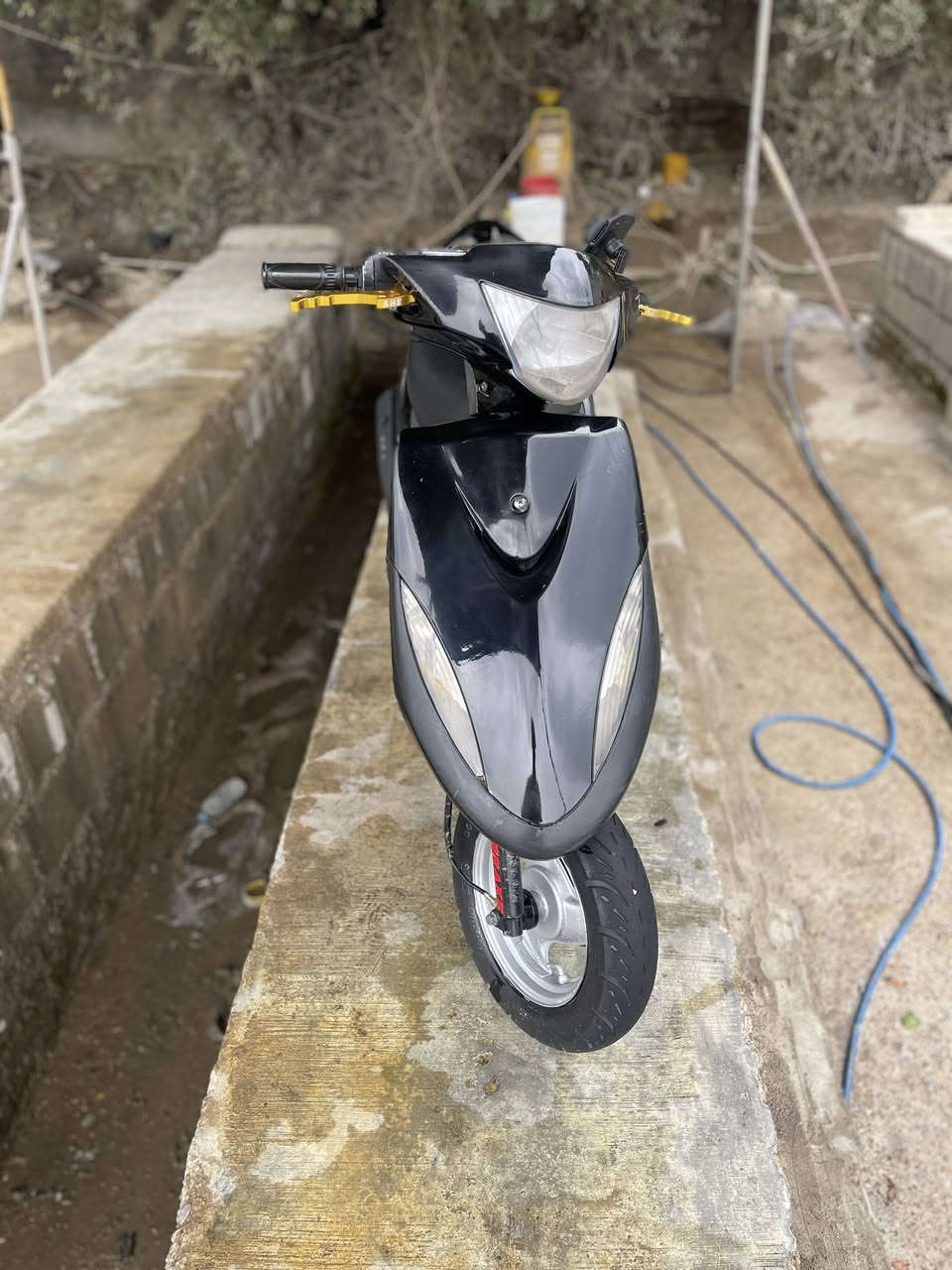 سلام عليكم دراجة بلاديه برغي مفتوح بيه ليدات لبلاديه موجوده وكابريته هم وياه بلاديه سعر 750وبيه مجال دراجه حيل نضيفه مكاني بعقوبه قرب مدرست لمين


**إذا كنت صاحب هذا الإعلان وتريد حذفه لأي سبب، رجاءا أرسل رسالة إلى الدعم الفني**