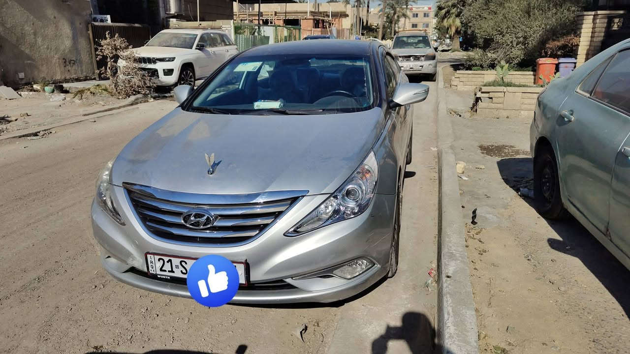 ادوات كصه وحده توام طبق الاصل شرط الحاسبه سياره جديده شخطه مابيها غاز خط واحد غاز فقط كشنات جلد كهرباء تدفها تبريد كشنات سياره جاهزه اي نقص مابيها شرط السعر 40قفل بدون مراوس بيع فقط مكاني بغداد ***********اخوان بس تصال واتساب مويمي
